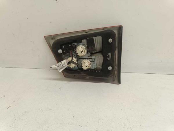 FEU ARRIERE DROIT OPEL VECTRA C BREAK - Vue 2